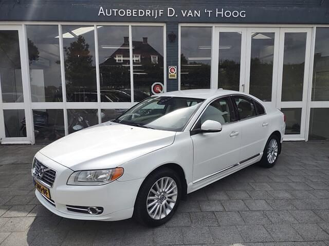 Wit, andere lak Gebruikt 2011 Volvo S80 Sedan | € 13.950 - Afbeelding 1/4