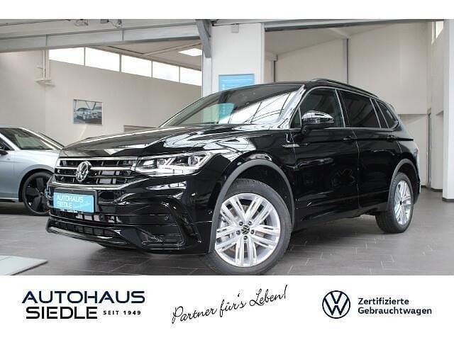 Zwart Gebruikt 2024 VW Tiguan R-line SUV | € 67.704 - Afbeelding 1/4