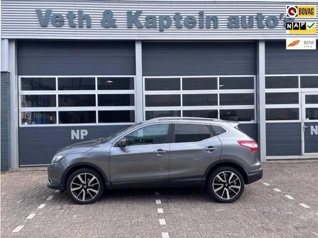 Grijs Gebruikt 2017 Nissan Qashqai Tekna SUV | € 15.500 (Goede deal) - Afbeelding 1/4