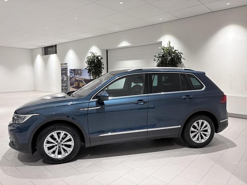 Occasion VW Tiguan Active 150 PK (110 kW) 2021 Blauw SUV
