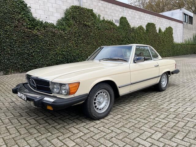 Geel Gebruikt 1979 Mercedes SL450 | € 19.950 - Afbeelding 1/4