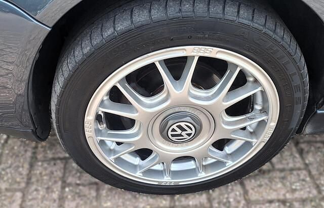 Occasion VW Golf Cabriolet Highline 116 PK (85 kW) 2001 Blauw Cabriolet