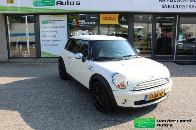 Wit Gebruikt 2007 Mini ONE Salt Hatchback | € 4.950 (Iets duurder) - Afbeelding 1/4