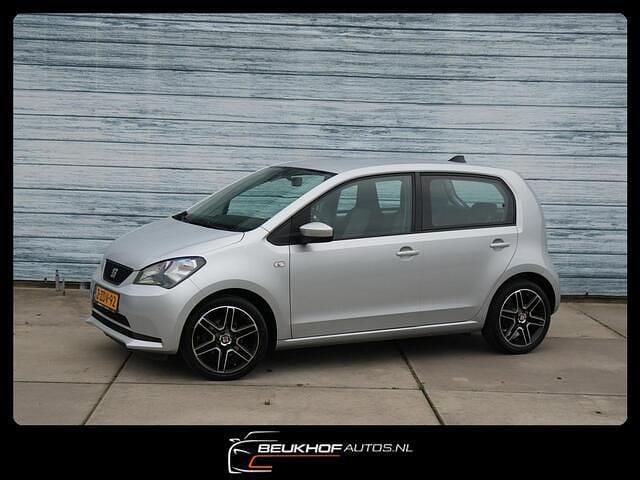 Grijs Gebruikt 2015 Seat Mii Style Hatchback | € 5.750 (Eerlijke prijs) - Afbeelding 1/4