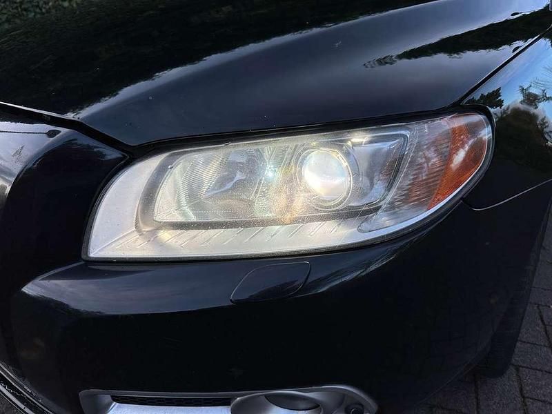 Occasion Volvo V70 Summum 163 PK (119 kW) 2010 Zwart Stationwagen