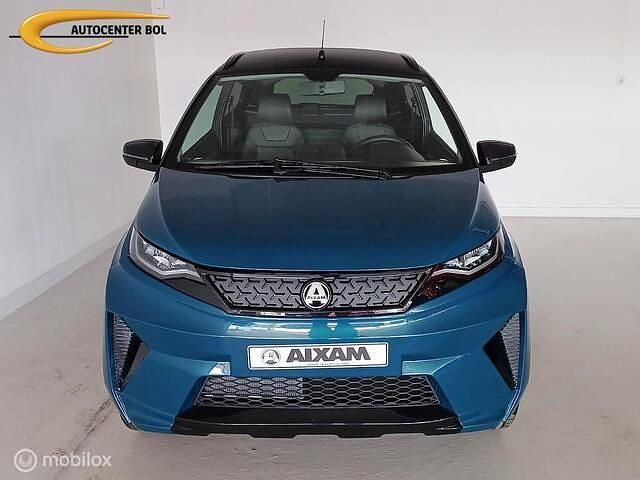 Nieuw Aixam Crossover Premium 2025 Blauw Hatchback