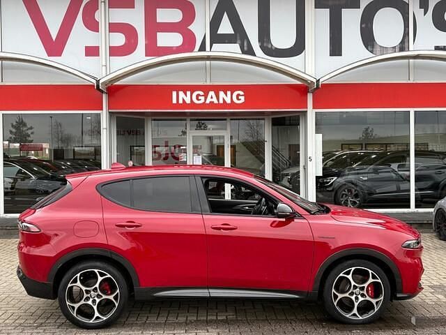 Occasion Alfa Romeo Tonale Veloce 161 PK (118 kW) 2022 Rood (metallic) SUV