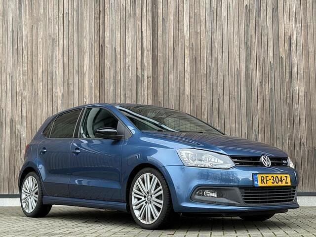 Blauw Occasion 2013 VW Polo BlueGT Hatchback | € 9.950 (Goede deal) - Afbeelding 1/4