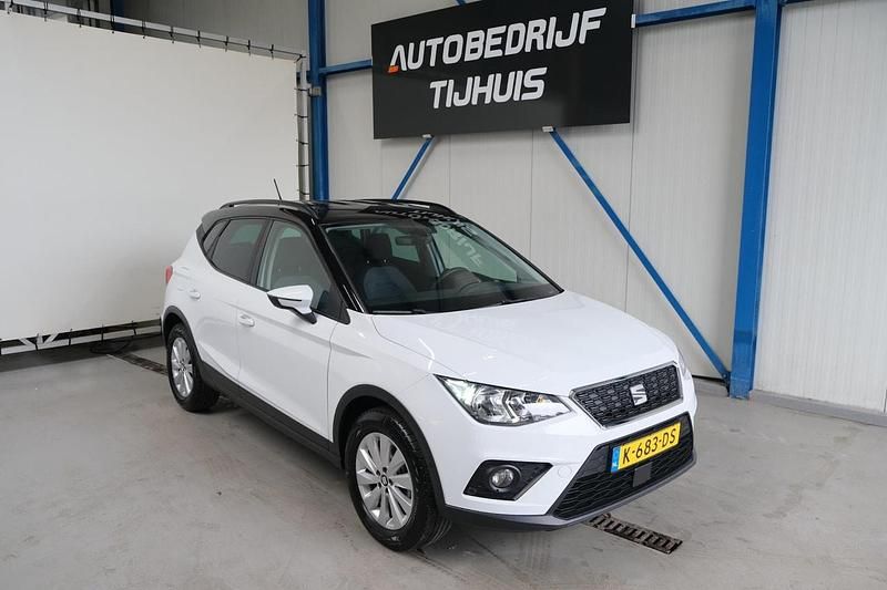Wit Occasion 2020 Seat Arona Business SUV | € 14.750 (Goede deal) - Afbeelding 1/4