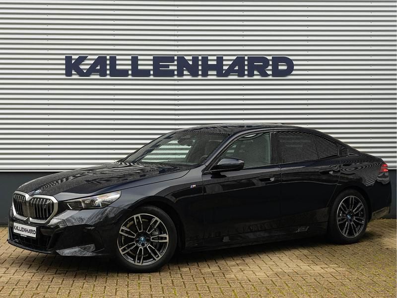 Occasion BMW i5 M Sport 250 kW (341 PK) 2025 Zwart Sedan