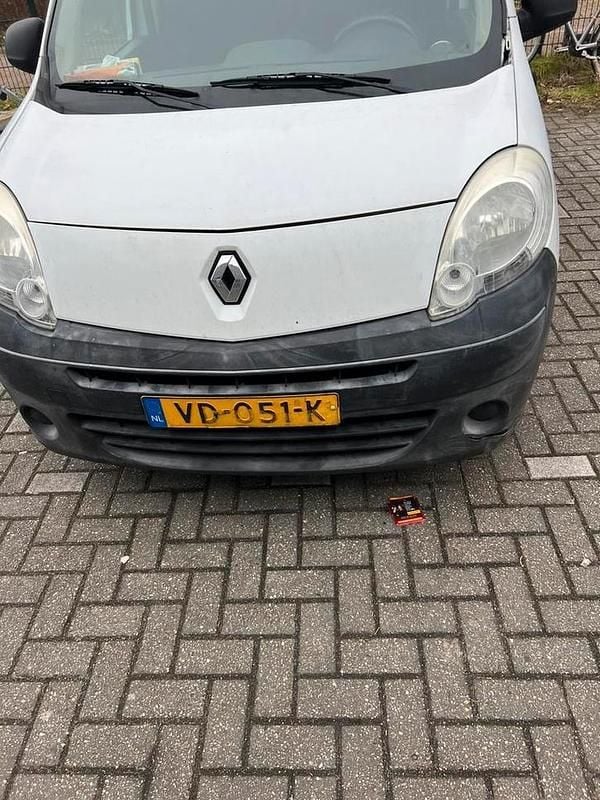 Occasion 2013 Renault Kangoo MPV | € 1.650 (Super prijs) - Afbeelding 1/4