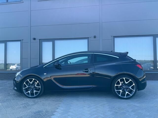 Occasion Opel Astra GTC OPC 280 PK (205 kW) 2013 Zwart Hatchback