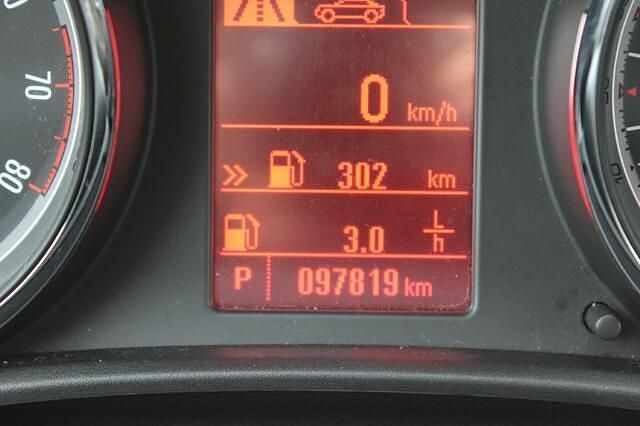 Occasion Opel Astra Design Edition 140 PK (102 kW) 2014 Grijs Hatchback