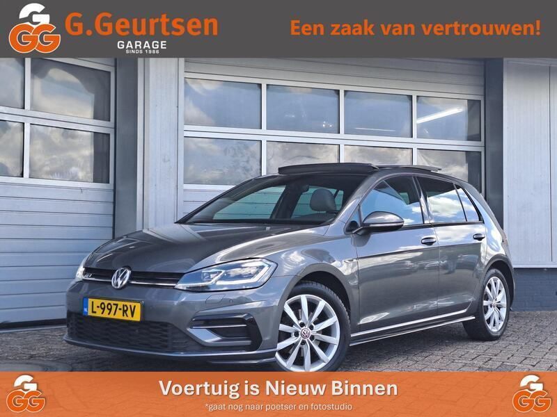 Grijs Gebruikt 2017 VW Golf VII Highline Hatchback | € 10.750 (Eerlijke prijs) - Afbeelding 1/4