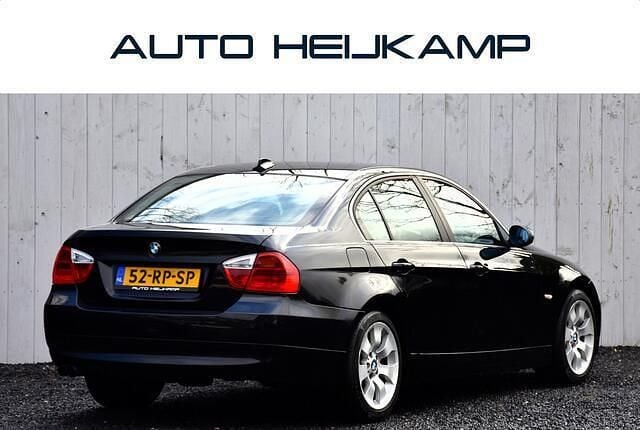 Occasion BMW 325 Executive 218 PK (160 kW) 2005 Zwart Sedan