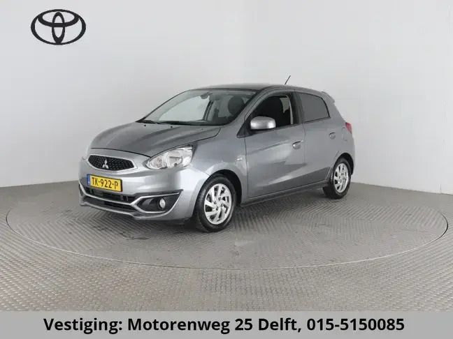 Grijs, metallic lak Gebruikt 2018 Mitsubishi Space Star Intense Hatchback | € 8.750 (Eerlijke prijs) - Afbeelding 1/4