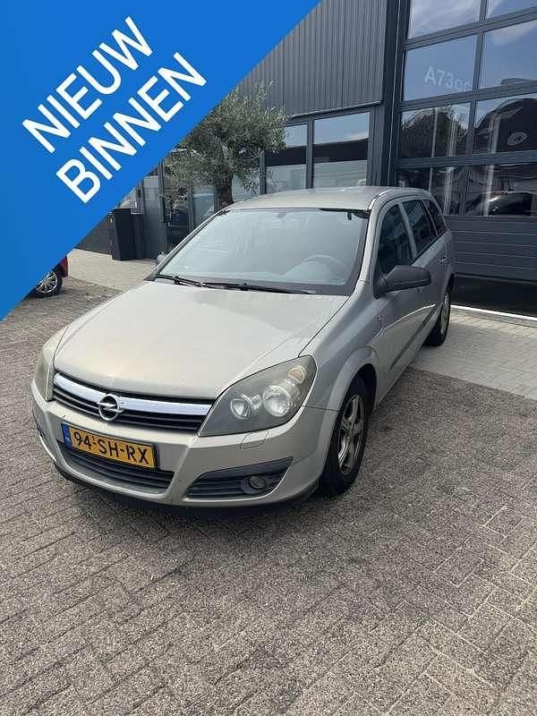 Grijs Gebruikt 2006 Opel Astra Business Stationwagen | € 1.500 (Eerlijke prijs) - Afbeelding 1/4