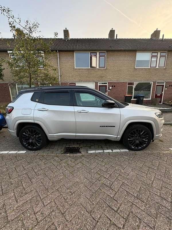 Afbeelding 2/4