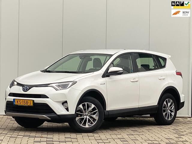 Wit Gebruikt 2017 Toyota RAV4 SUV | € 18.000 (Goede deal) - Afbeelding 1/4