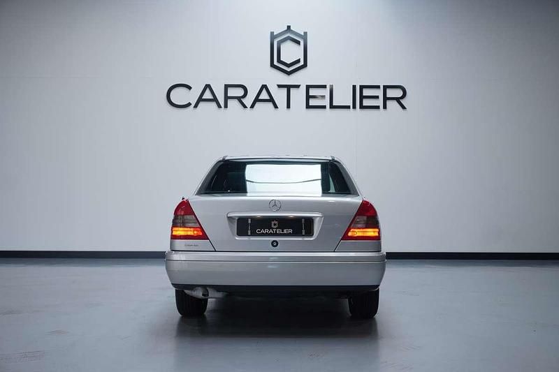Occasion Mercedes C180 Classic 122 PK (89 kW) 1996 Grijs Sedan