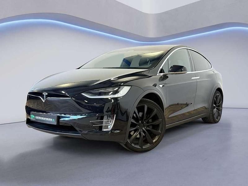 Zwart, metallic lak Gebruikt 2018 Tesla Model X SUV | € 32.944 (Eerlijke prijs) - Afbeelding 1/4