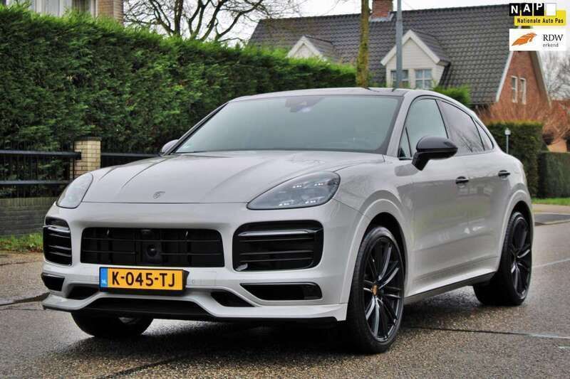Grijs Gebruikt 2021 Porsche Cayenne SUV | € 93.945 - Afbeelding 1/4