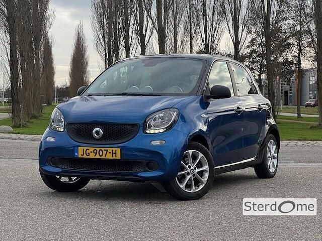 Hatchback Occasion 2016 Smart ForFour Pure Hatchback | € 6.250 (Eerlijke prijs) - Afbeelding 1/4