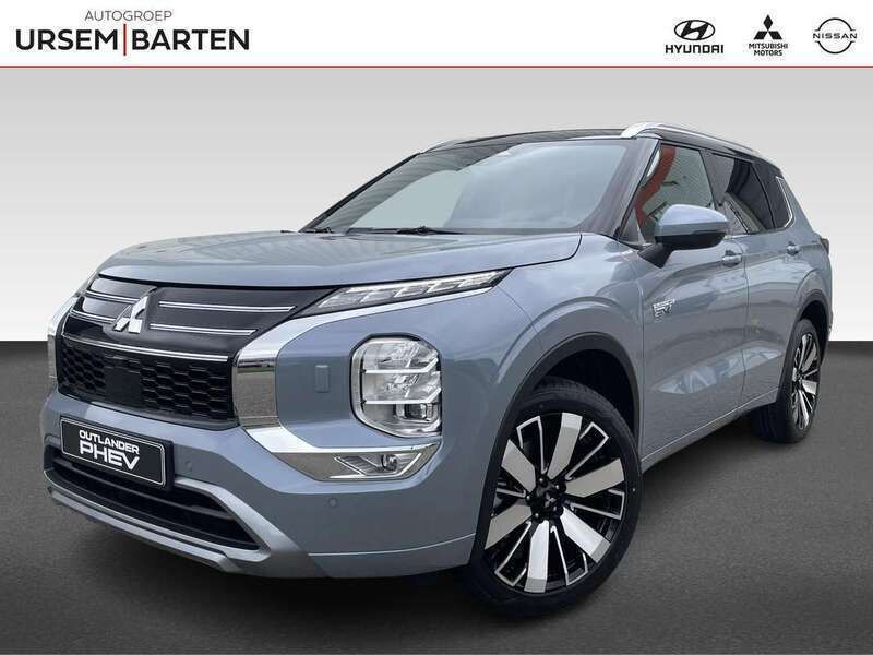Grijs Nieuw 2025 Mitsubishi Outlander P-HEV Instyle SUV | € 62.730 (Eerlijke prijs) - Afbeelding 1/4