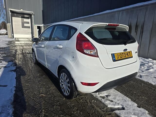 Occasion Ford Fiesta 60 PK (44 kW) 2014 Wit (metallic) Hatchback