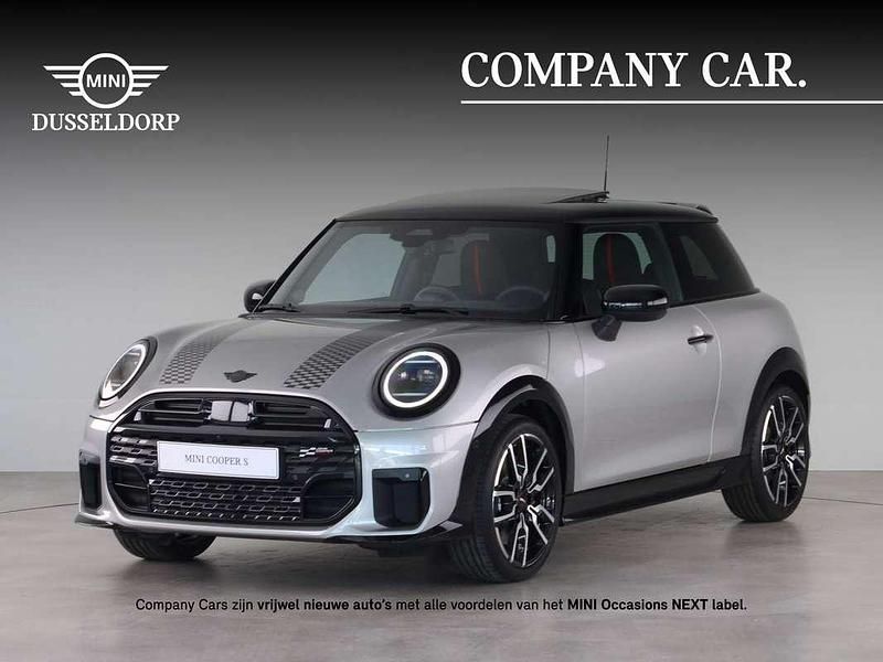 Zwart Gebruikt 2025 Mini Cooper S Hatchback | € 48.900 - Afbeelding 1/4