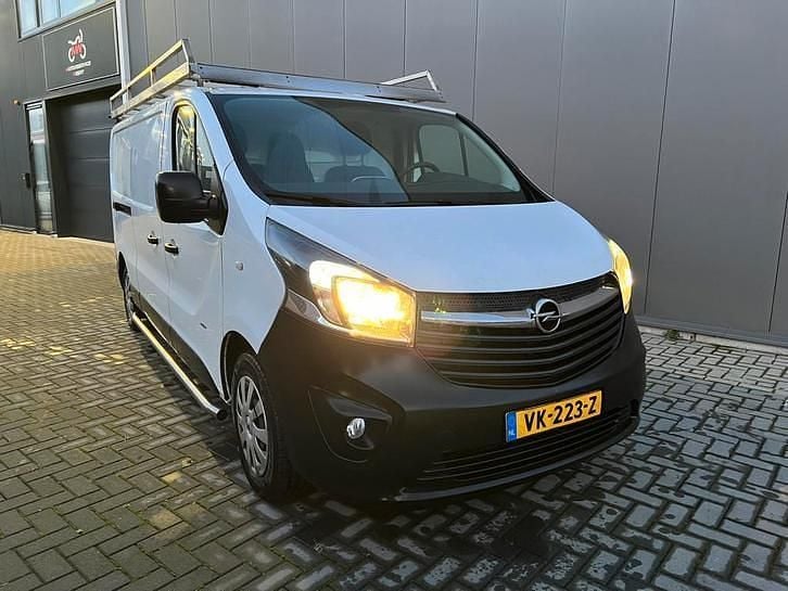 Gebruikt 2014 Opel Vivaro MPV | € 5.750 - Afbeelding 1/4