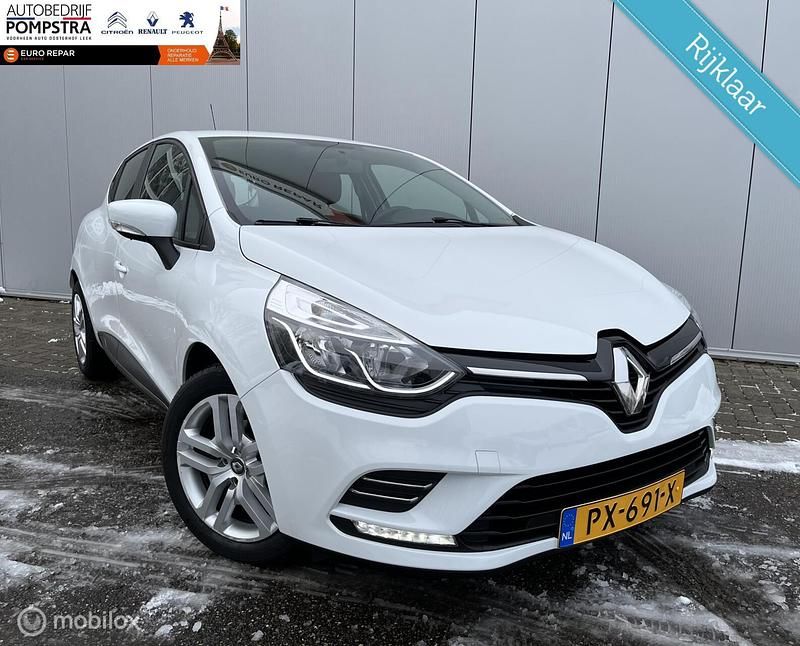 Wit Occasion 2017 Renault Clio IV Zen Hatchback | € 8.994 (Eerlijke prijs) - Afbeelding 1/3
