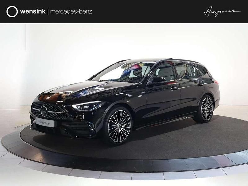 Zwart Nieuw 2025 Mercedes C300e Business Stationwagen | € 67.269 (Eerlijke prijs) - Afbeelding 1/4