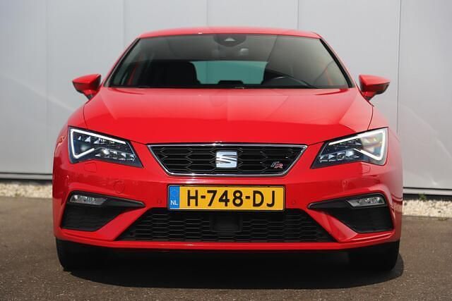 Occasion Seat Leon FR 116 PK (85 kW) 2020 Rood Hatchback