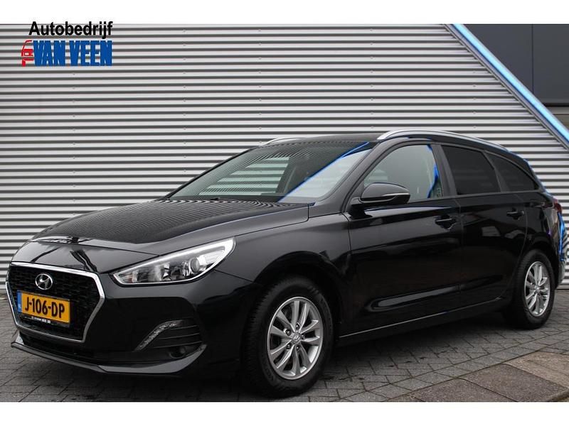 Zwart Occasion 2020 Hyundai i30 Comfort Stationwagen | € 17.690 (Eerlijke prijs) - Afbeelding 1/4