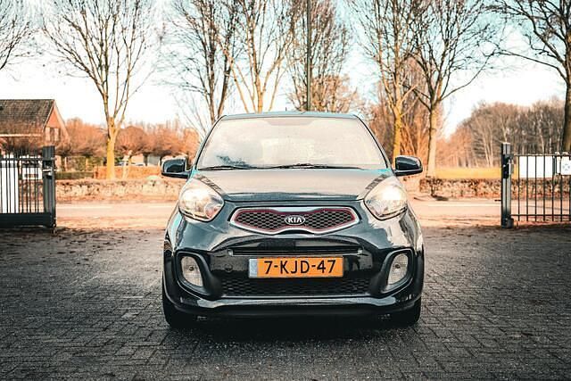 Occasion Kia Picanto Comfort 86 PK (63 kW) 2013 Zwart Hatchback