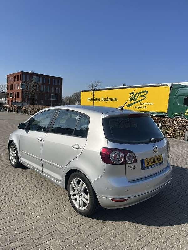 Grijs Gebruikt 2009 VW Golf Plus Trendline MPV | € 5.350 (Eerlijke prijs) - Afbeelding 1/4