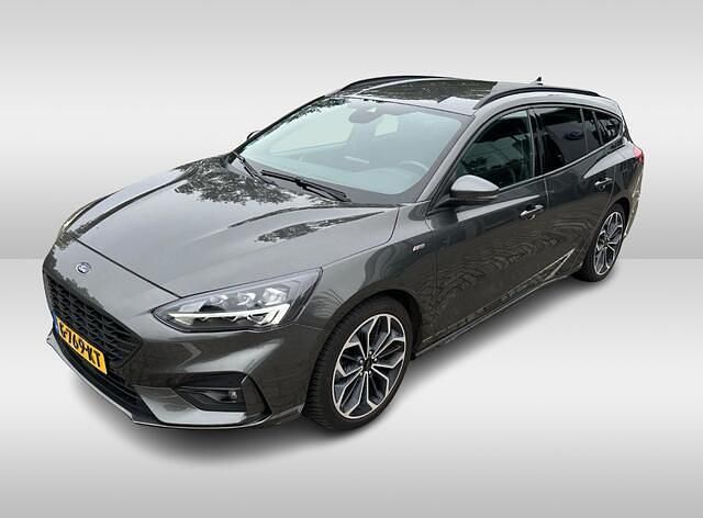 Grijs Gebruikt 2019 Ford Focus Business Edition Stationwagen | € 19.750 (Eerlijke prijs) - Afbeelding 1/4