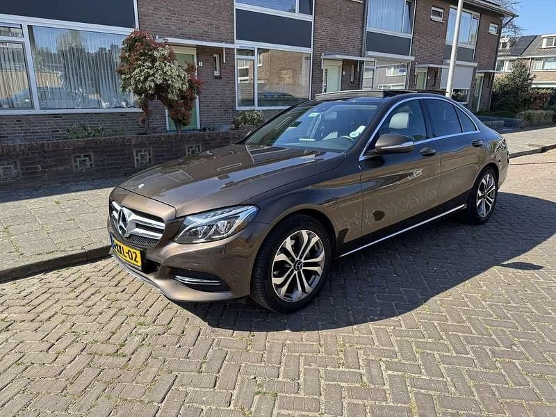 Gebruikt 2014 Mercedes C180 Avantgarde Sedan | € 17.500 (Iets duurder) - Afbeelding 1/4
