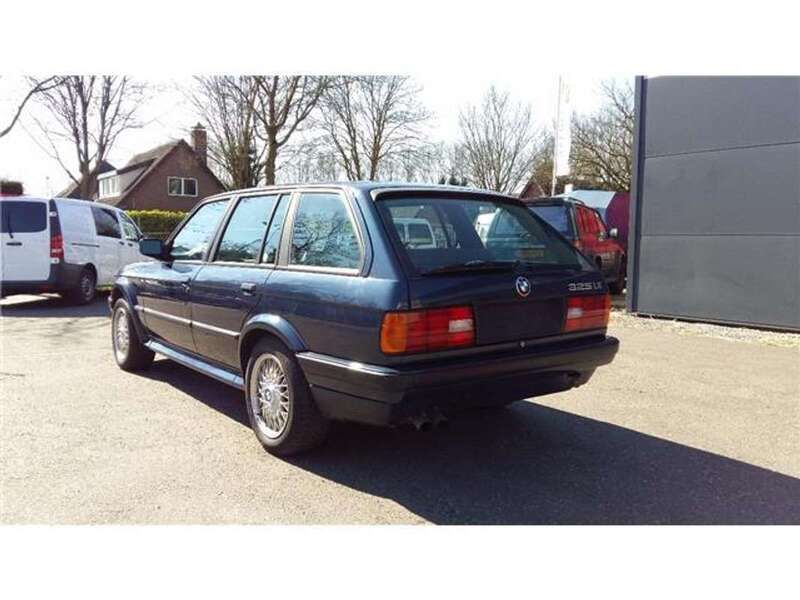 Blauw Gebruikt 1990 BMW 325 Stationwagen | € 18.000 - Afbeelding 1/4