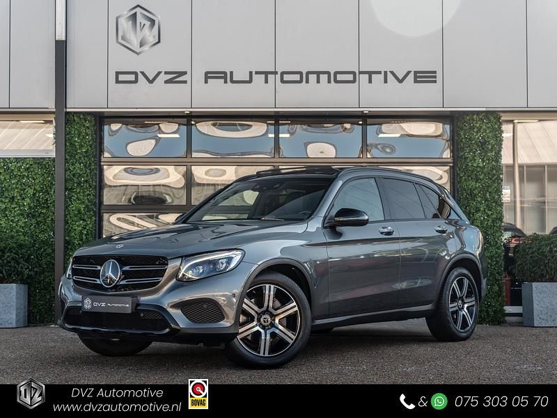 Grijs Gebruikt 2019 Mercedes GLC220 Sport Edition SUV | € 32.950 (Eerlijke prijs) - Afbeelding 1/4