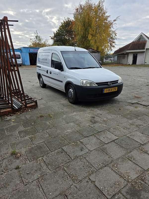 Occasion Opel Combo Business 75 PK (55 kW) 2010 Wit MPV