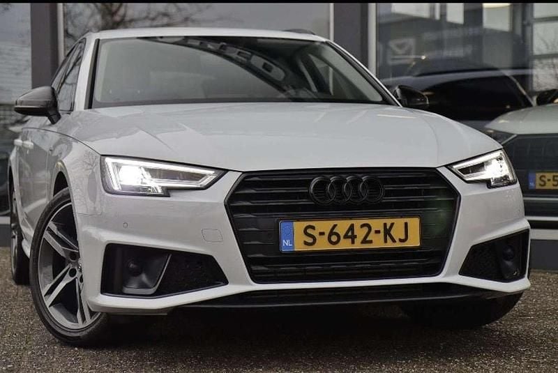 Wit Gebruikt 2019 Audi A4 S-Line Stationwagen | € 25.250 (Super prijs) - Afbeelding 1/4
