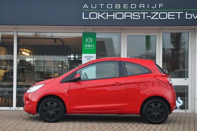 Occasion Ford Ka Style 69 PK (50 kW) 2015 Rood Hatchback