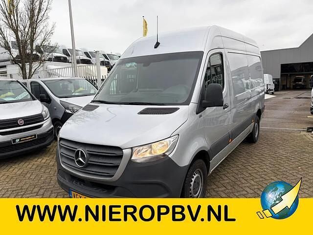 Zilver Occasion 2020 Mercedes Sprinter Van | € 19.250 (Super prijs) - Afbeelding 1/4