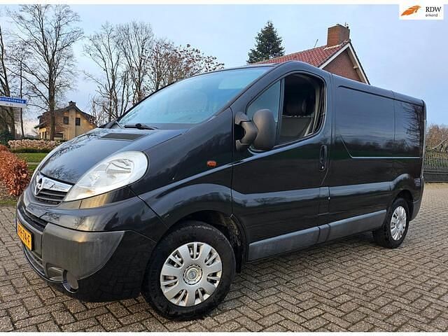 Occasion Opel Vivaro 117 PK (86 kW) 2009 Zwart MPV