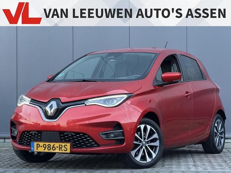 Rood (metallic) Occasion 2020 Renault Zoe Intens Hatchback | € 12.948 (Eerlijke prijs) - Afbeelding 1/4