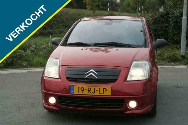 Rood Gebruikt 2005 Citroën C2 VTR Sport Hatchback | € 1.749 (Eerlijke prijs) - Afbeelding 1/4