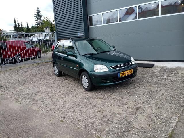 Groen Gebruikt 1999 Honda Logo Hatchback | € 1.650 - Afbeelding 1/4