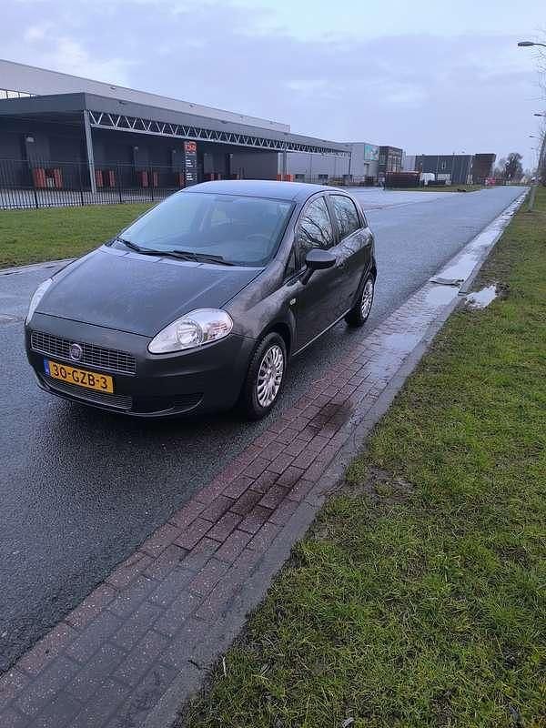 Occasion Fiat Punto Lusso 77 PK (56 kW) 2008 Grijs Hatchback